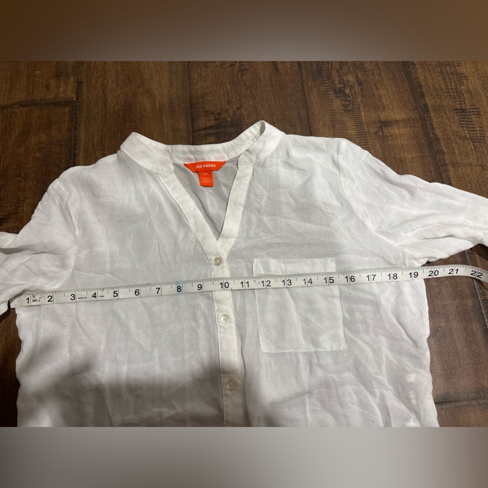 Joe Fresh White Button-Up Blouse - Picture 4 of 5